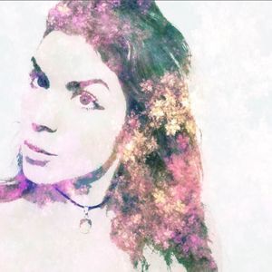 Meet your Posher, Cassandra